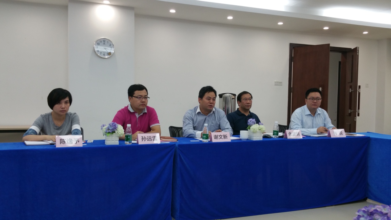 廣東外語外貿(mào)大學(xué)領(lǐng)導(dǎo)介紹教師發(fā)展中心情況